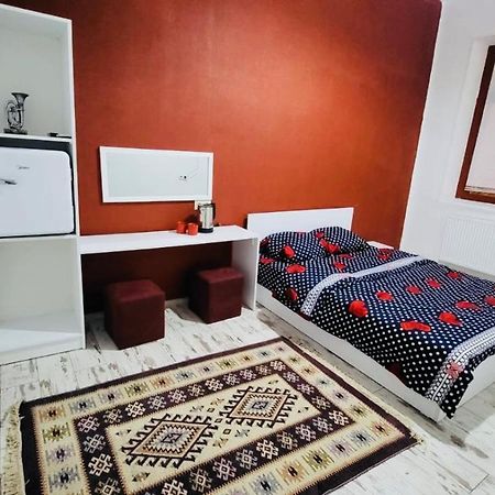 Lovely Guest House Tbilisi Zewnętrze zdjęcie